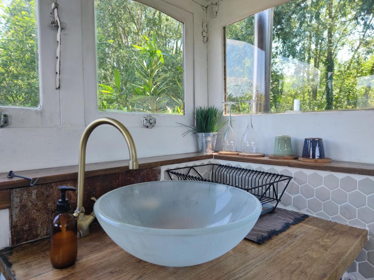 Bed and Breakfast Bateau Entre Lille Et Paris Thourotte Esterno foto
